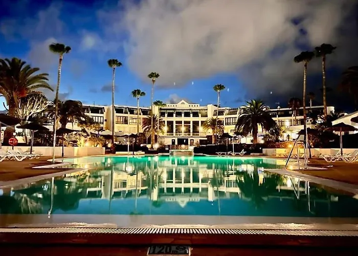 Rockbeach Vakantiehuis Costa Teguise